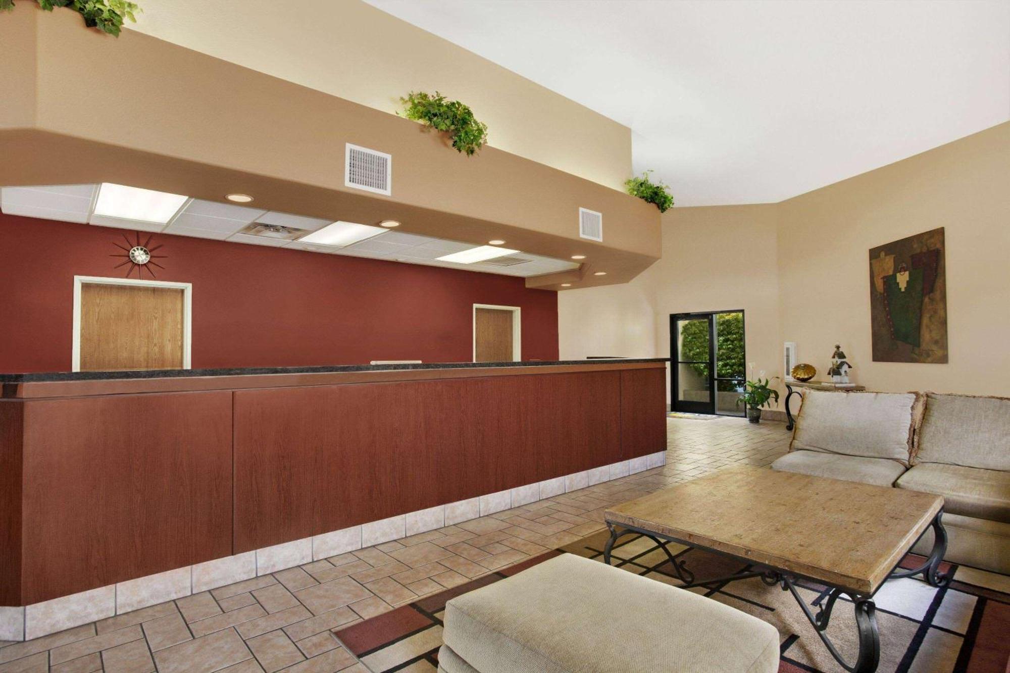 Days Inn By Wyndham Globe Luaran gambar